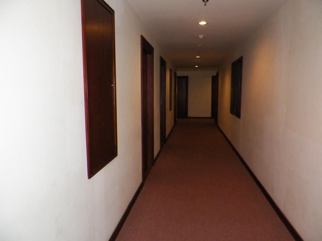 Lampion Hotel Solo 외부 사진