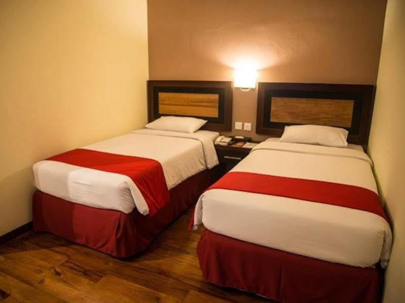 Lampion Hotel Solo 외부 사진